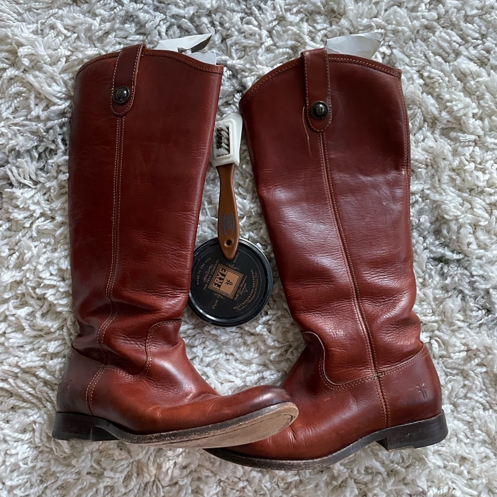 Frye Melissa button